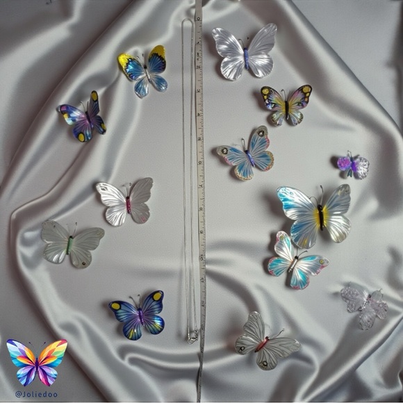 Elegant Silver Chain Necklace by Links - Picture 3 of 3